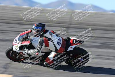 media/Jan-16-2026-CVMA Friday Practice (Fri) [[6f2bf47531]]/3-Racer 2/Session 2 Bowl Entry Pans/